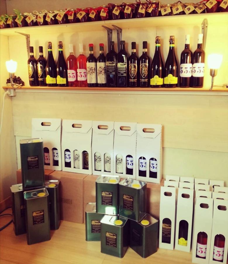 Agricamping Poggio Ai Pini Wine Camping เชร์ตาลโด ภายนอก รูปภาพ