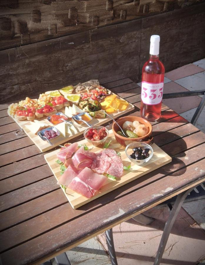 Agricamping Poggio Ai Pini Wine Camping เชร์ตาลโด ภายนอก รูปภาพ